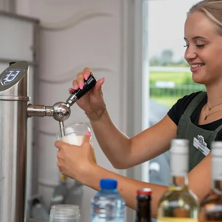 Luxusní stan Global-tickets Village Spa-francorchamps *